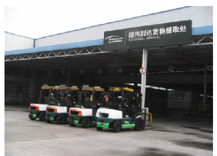 廣州白云機(jī)場(chǎng)采購杭州叉車案例